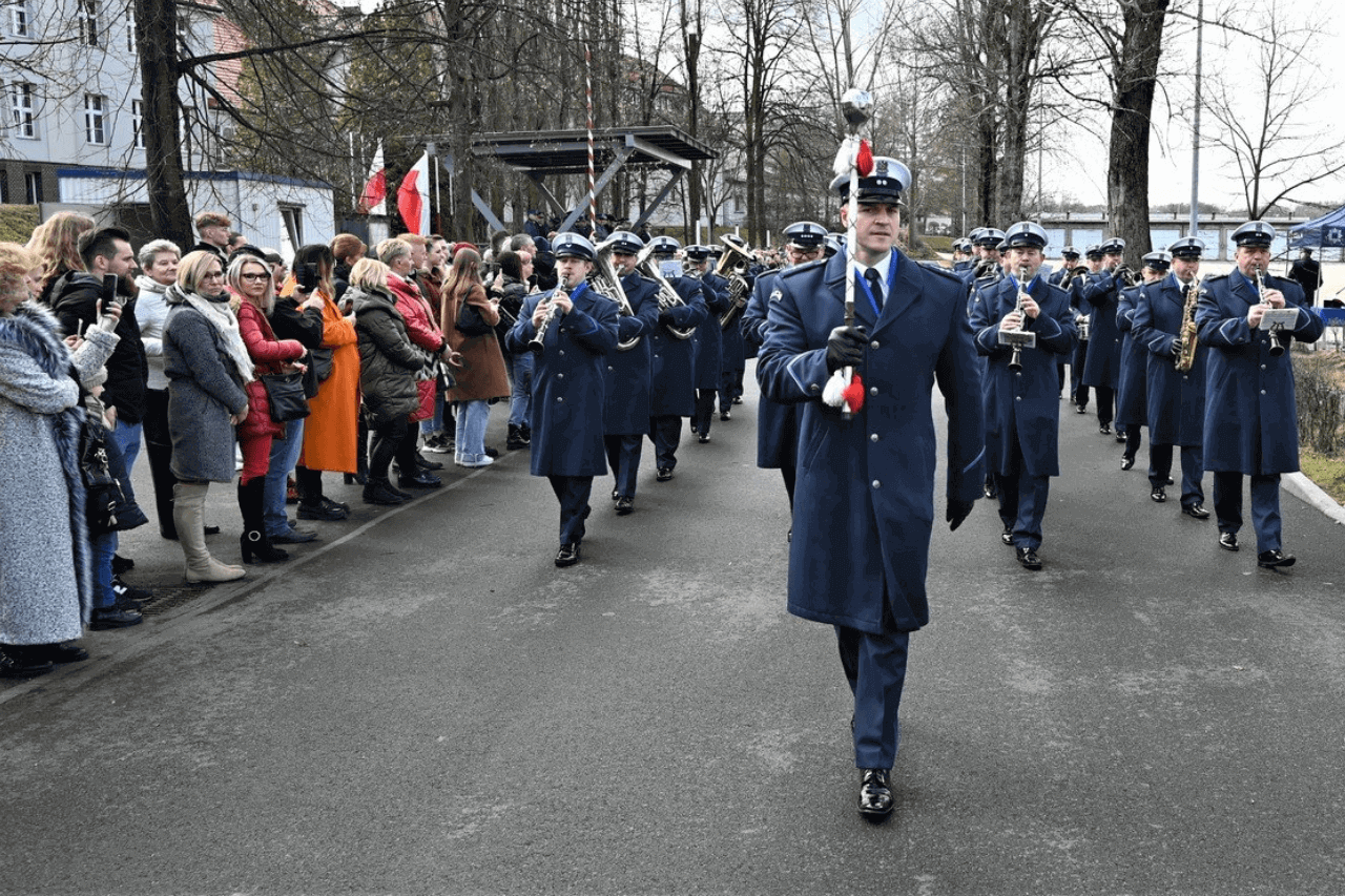 Ślubowanie nowych policjantów w Katowicach