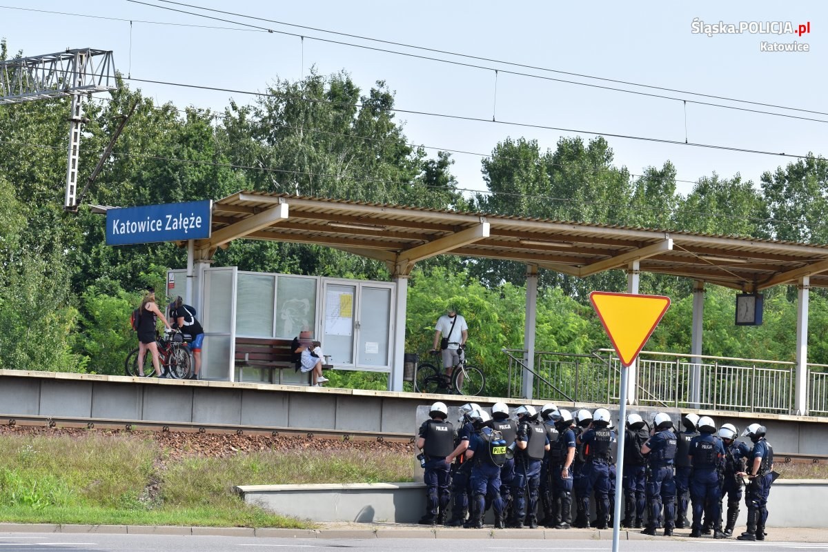 GKS Zagłębie policjanci