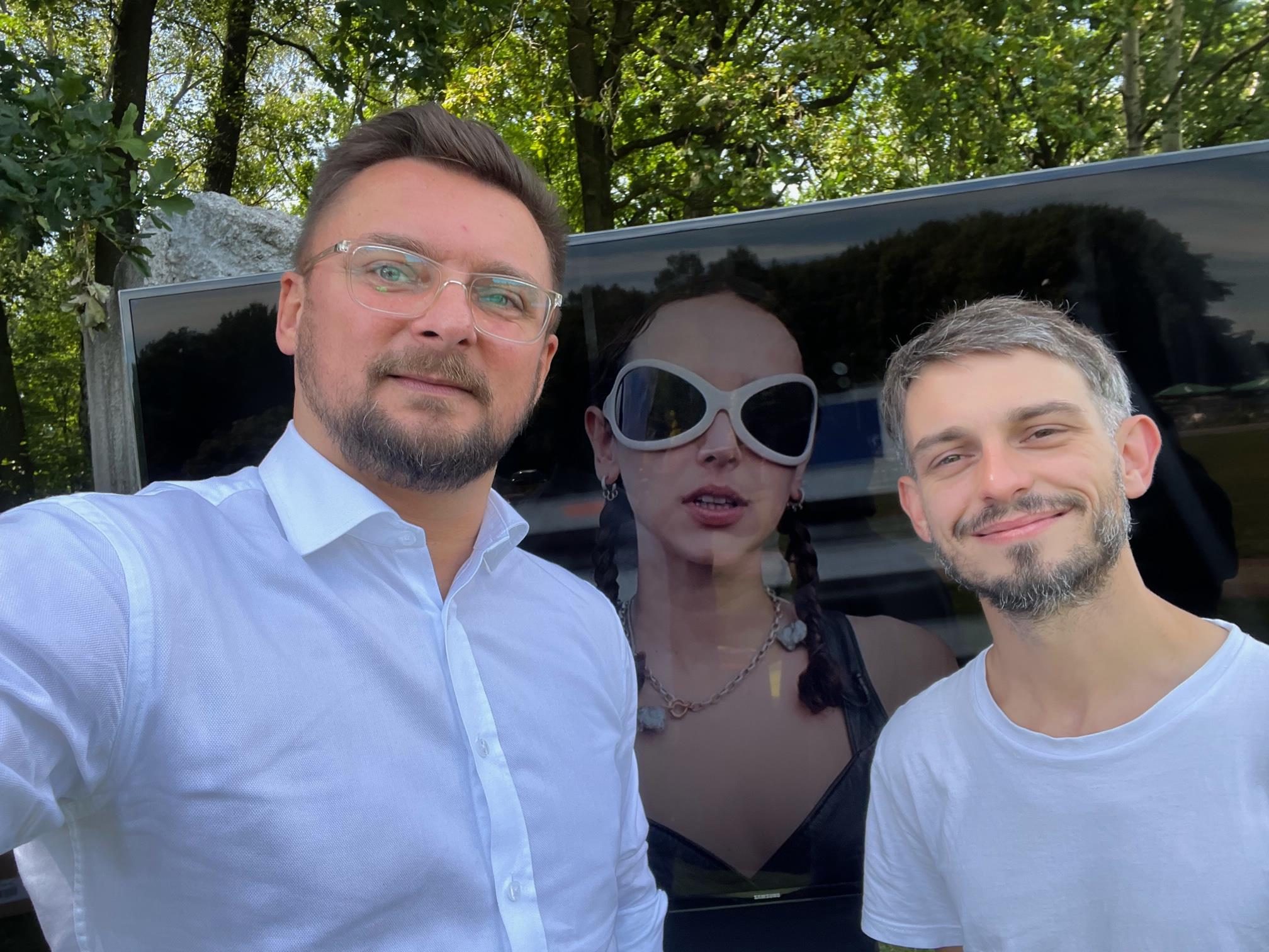 Marcin Krupa, Brodka i Vito Bambino