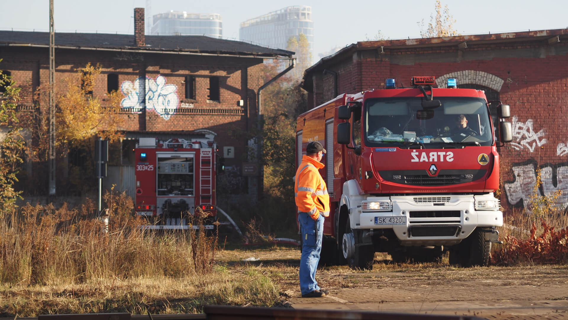 Pożar na terenie lokomotywowni w Katowicach