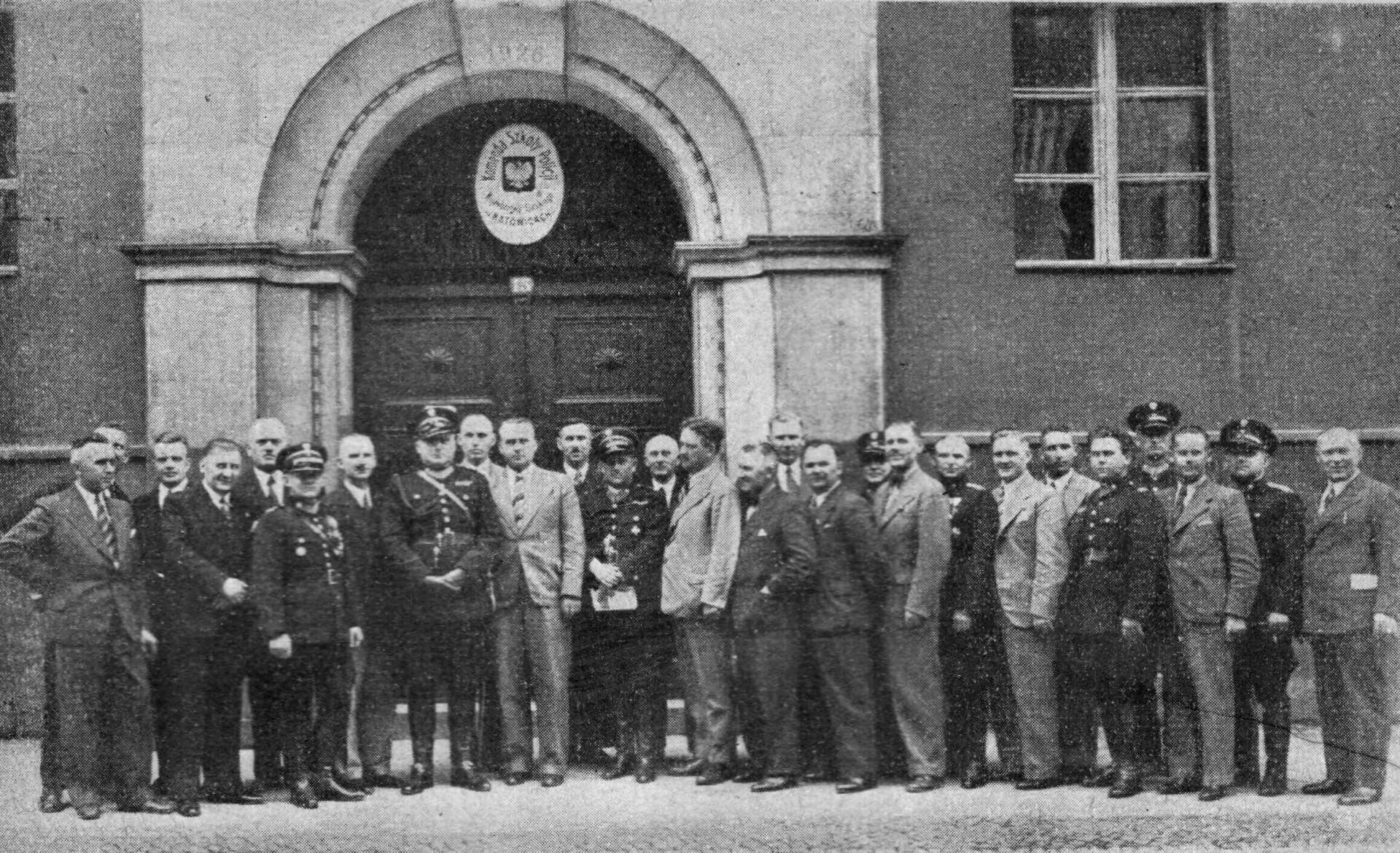 Policja Województwa Śląskiego na archiwalnych zdjęciach z Katowic
