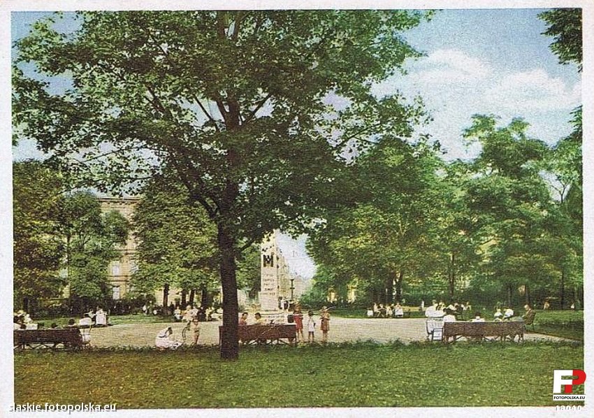 Obelisk ku czci poległych żołnierzy Wehrmachtu