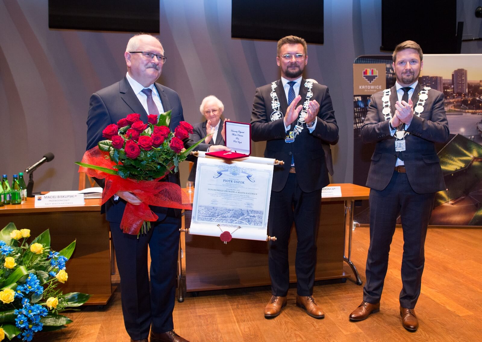 Tytuł Honorowy Obywatel Miasta Katowice otrzymał Piotr Uszok fot Sławomir Rybok