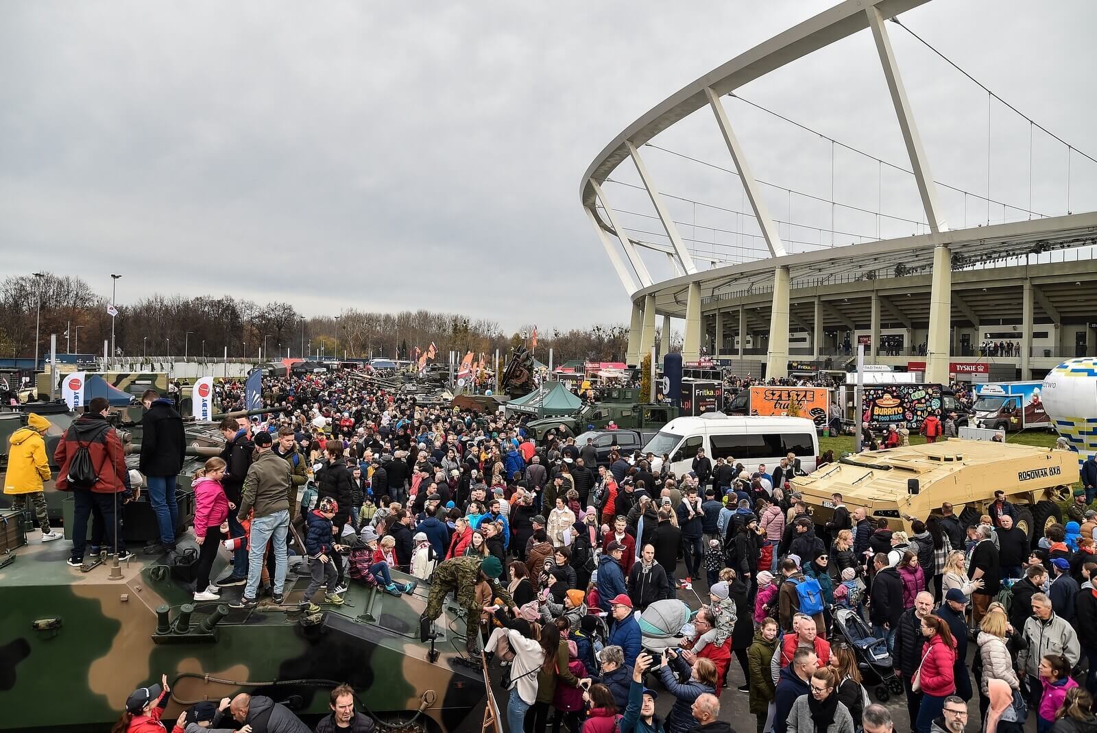 Wojewódzkie Obchody Święta Niepodległości na Stadionie Śląskim