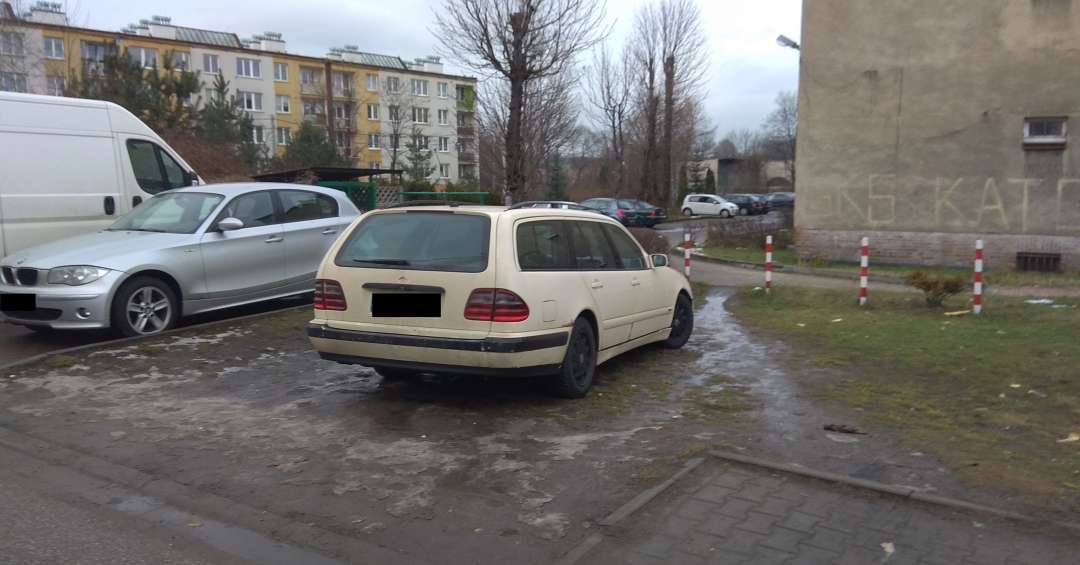 Źle parkujący kierowcy to plaga w Katowicach Źle parkujący kierowcy to plaga w Katowicach