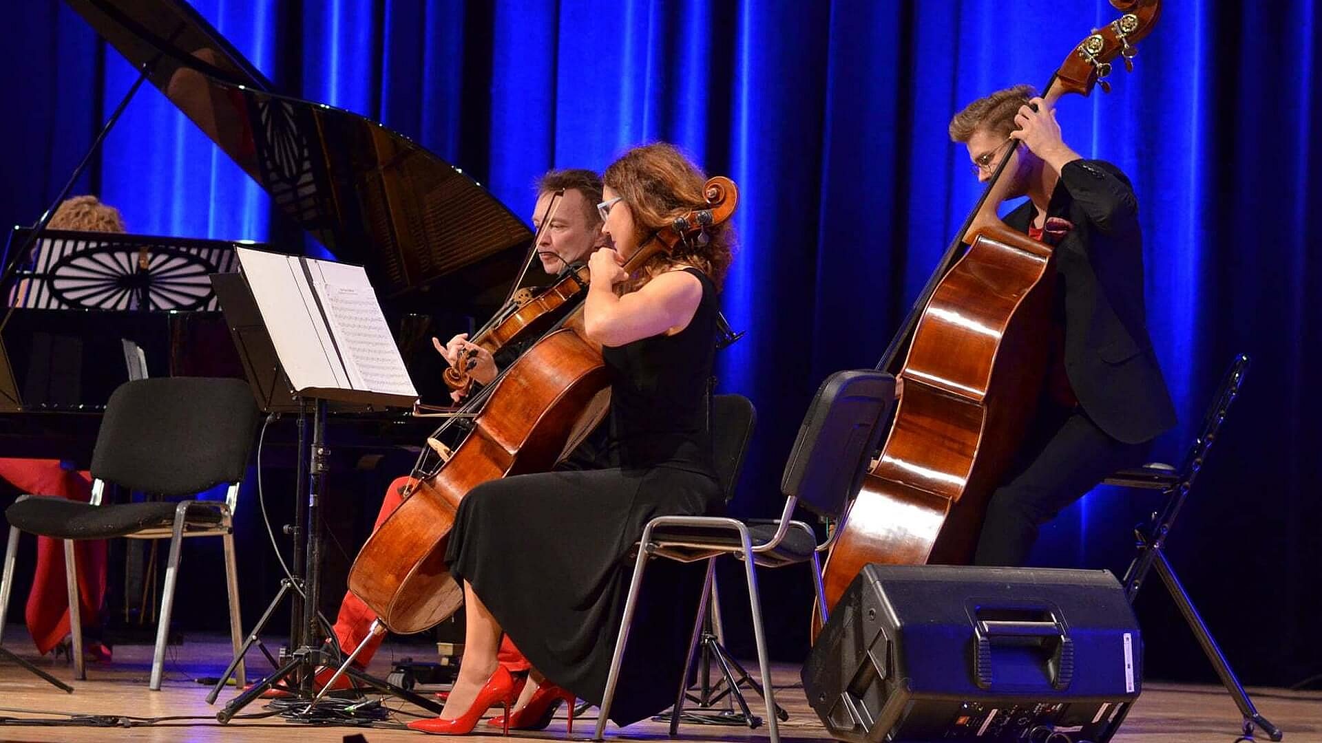 Zdj główne Zdj główne