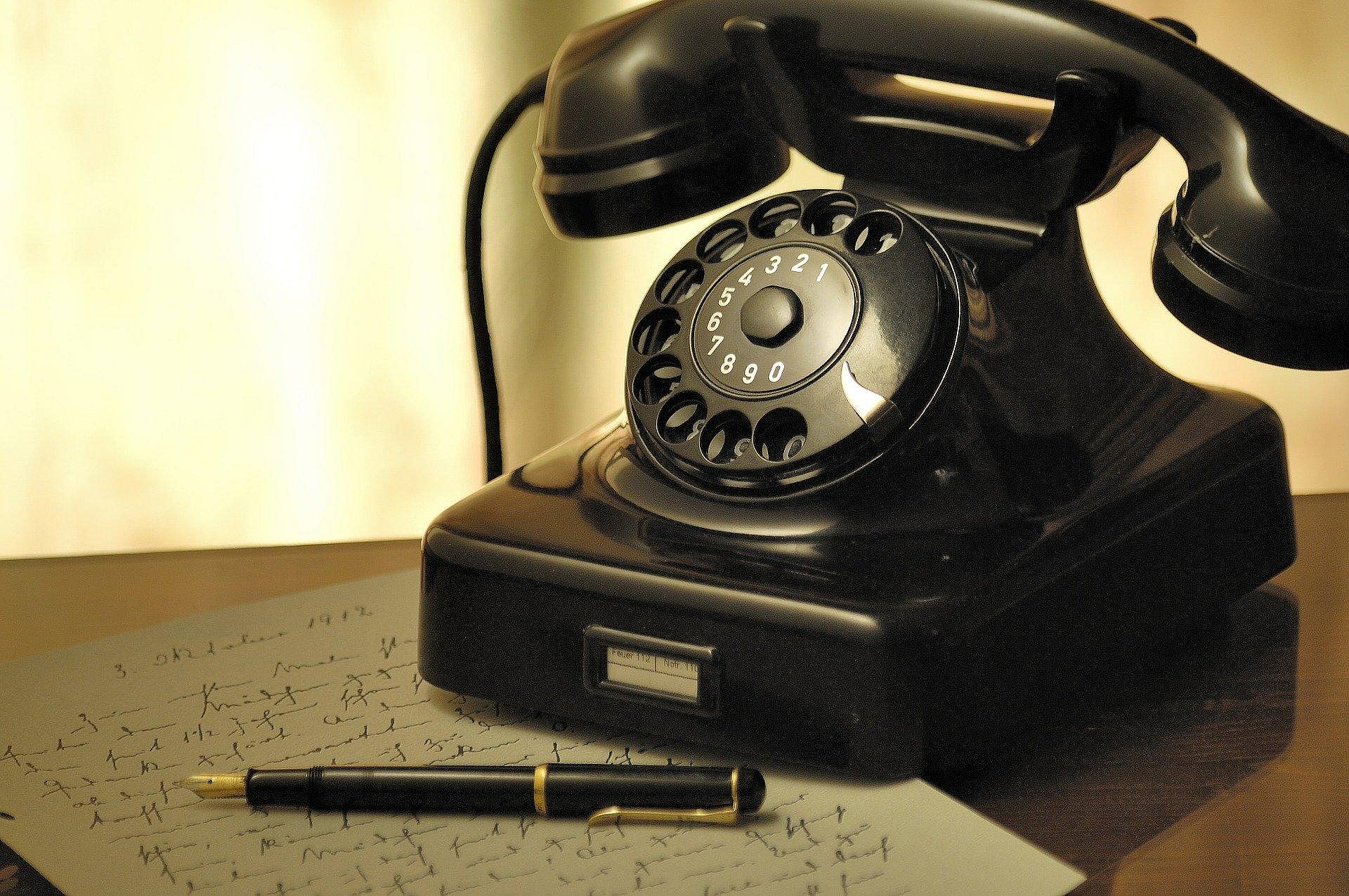 Telefon Telefon