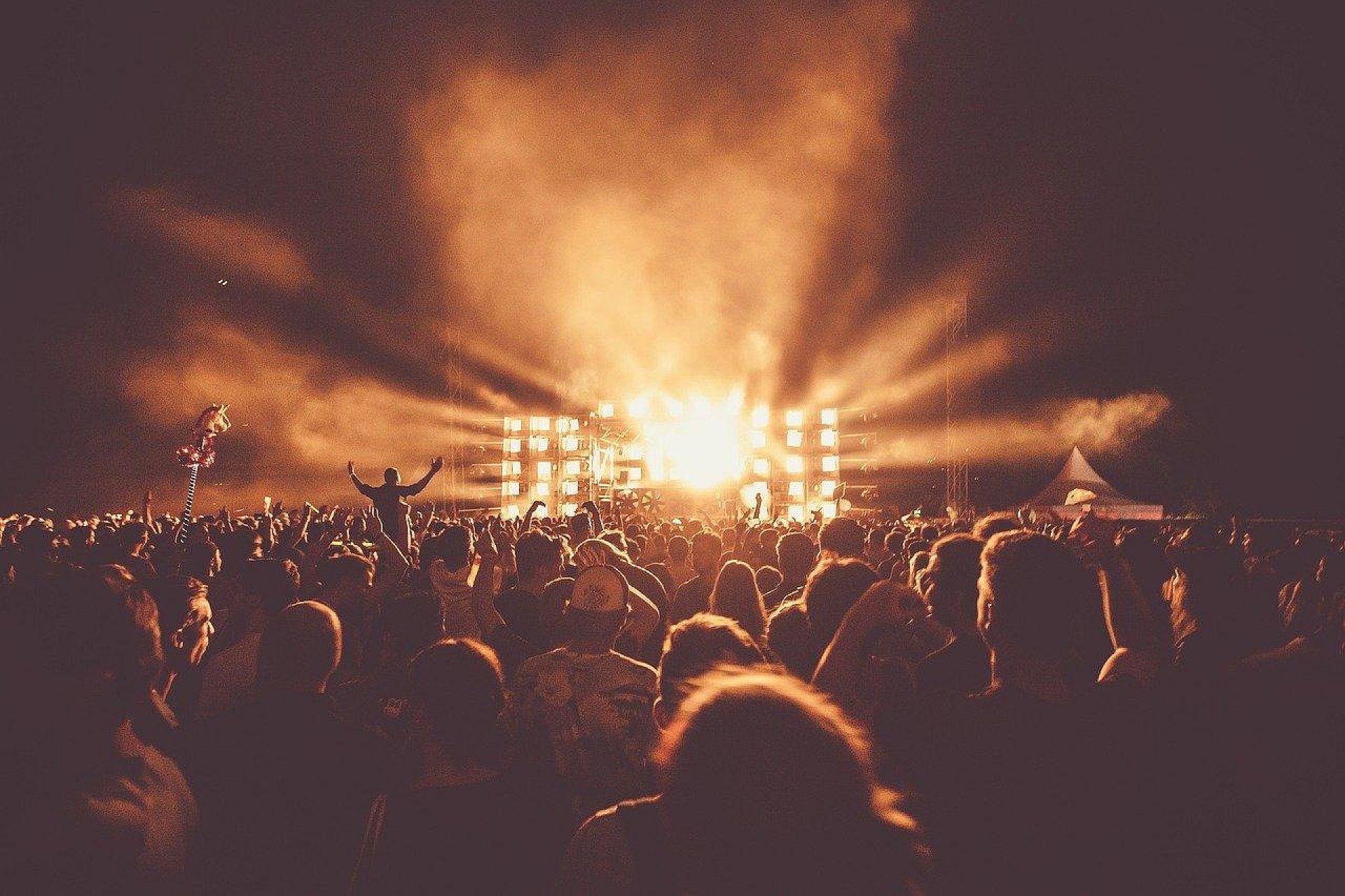 Audience 1850119 1280 Audience 1850119 1280