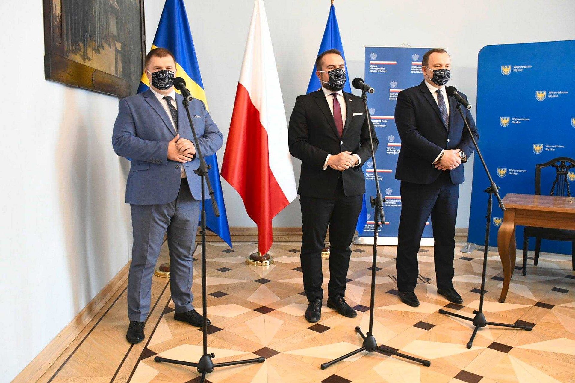 Podpisanie porozumienia z msz Podpisanie porozumienia z msz