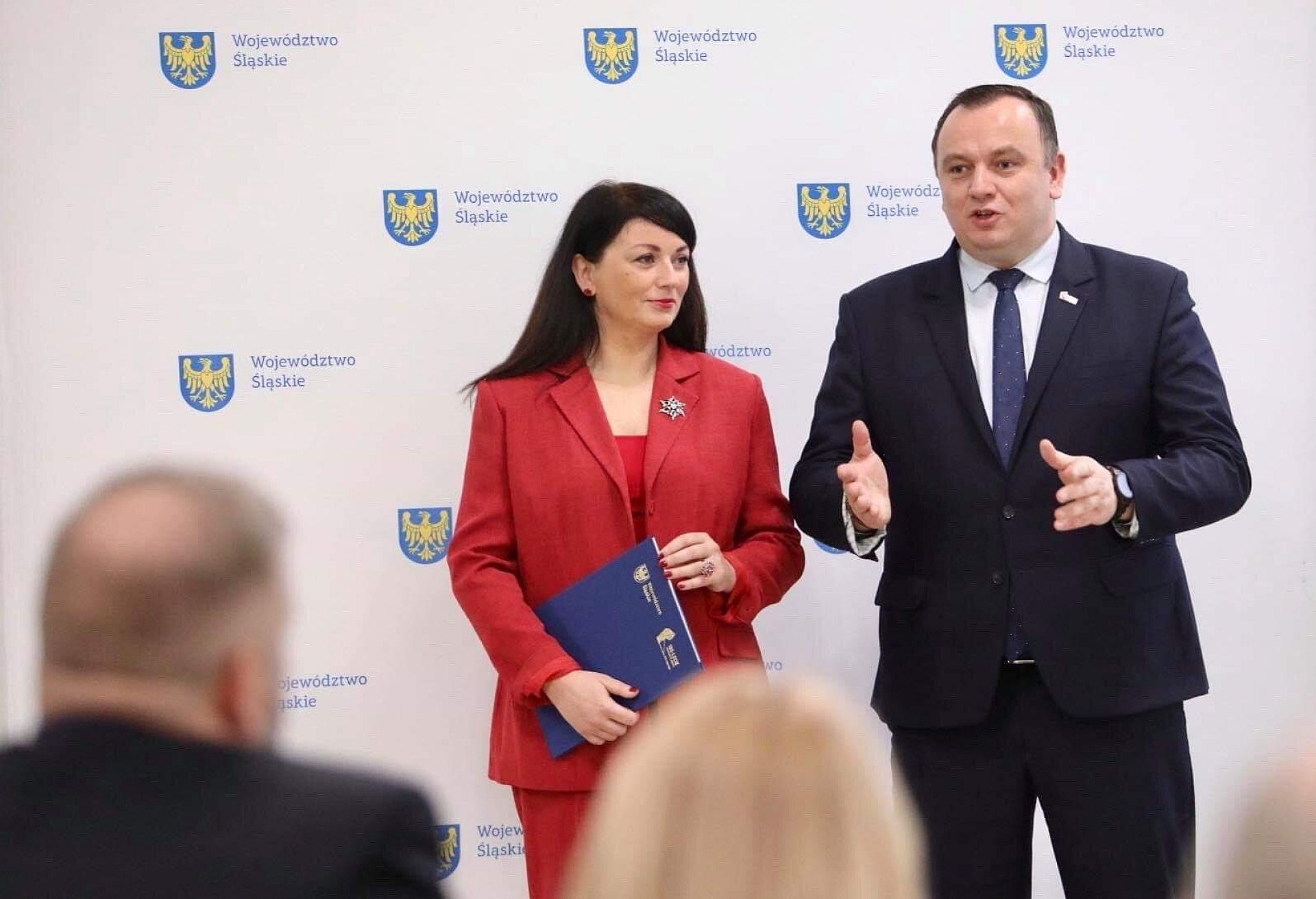 Marszałek Jakub Chełstowski oficjalnie wspiera Izabelę Domogałę Marszałek Jakub Chełstowski oficjalnie wspiera Izabelę Domogałę