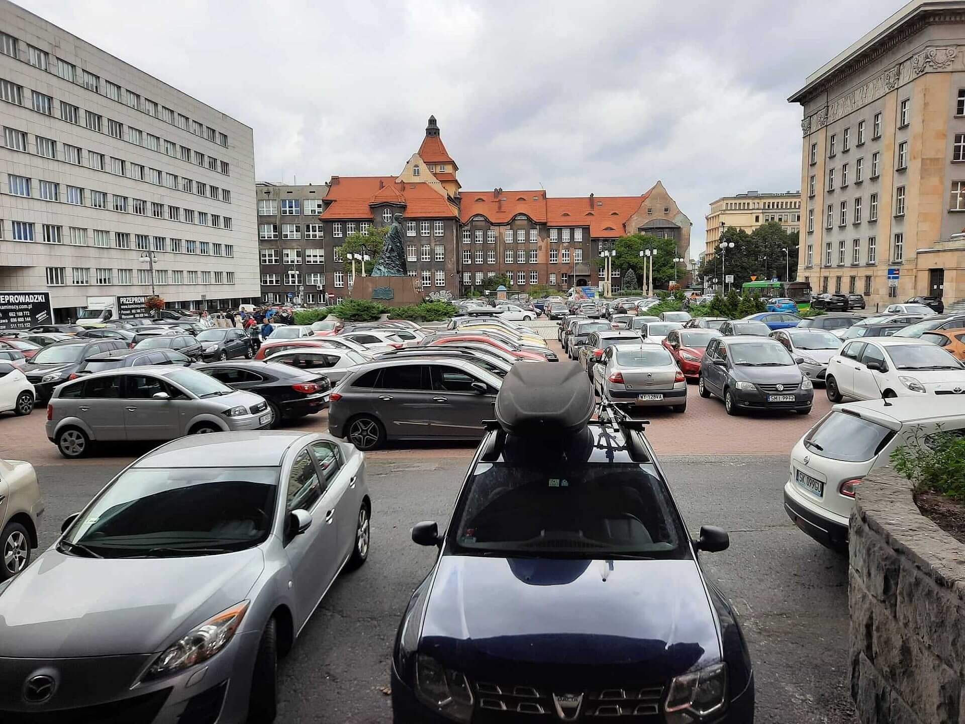 Plac Sejmu Śląskiego Plac Sejmu Śląskiego