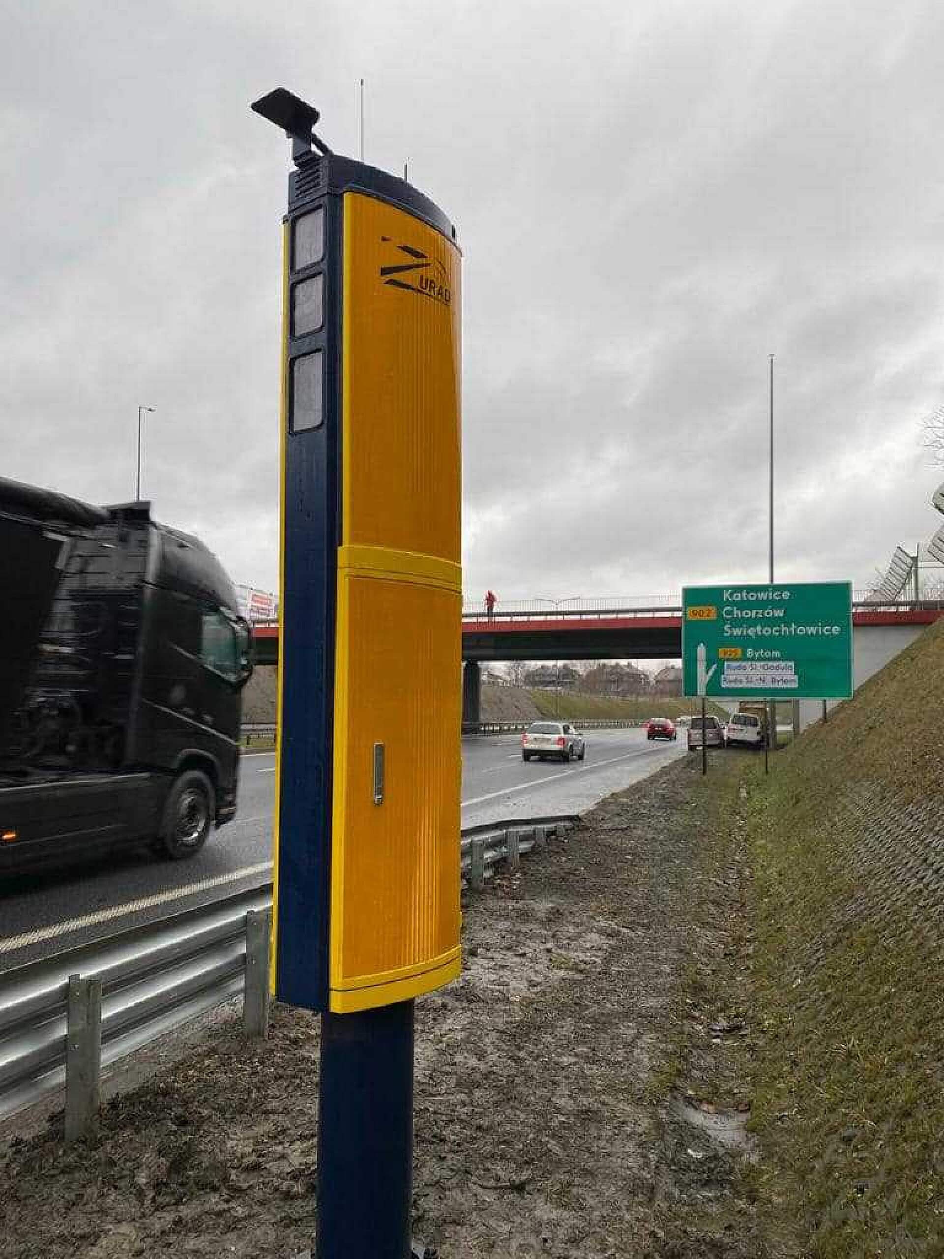 Fotoradar na zakręcie mistrzów w rudzie śląskiej Fotoradar na zakręcie mistrzów w rudzie śląskiej