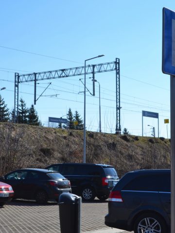 Nowy parking przy stacji kolejowej Katowic Podlesie Nowy parking przy stacji kolejowej Katowic Podlesie