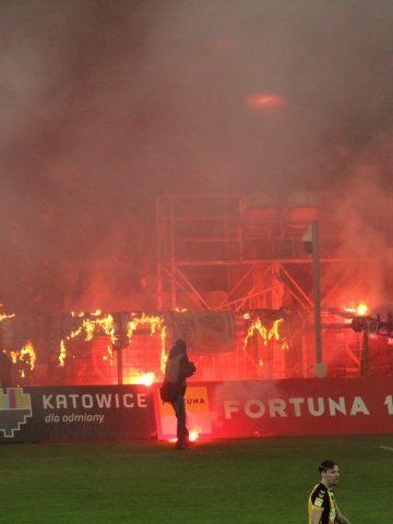 Awantura na meczu GKS Katowice - Ruch Chorzów Awantura na meczu GKS Katowice - Ruch Chorzów