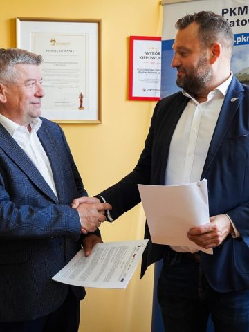 Podpisanie umowy na autobusy hybrydowe Podpisanie umowy na autobusy hybrydowe