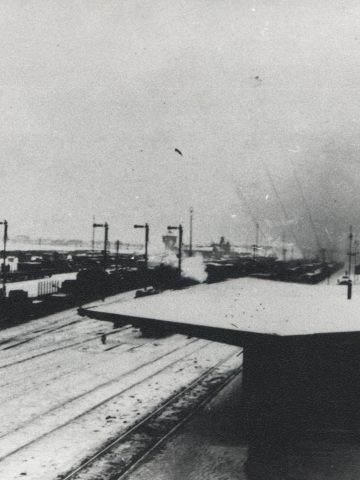 Peron dworcowy w Ligocie Peron dworcowy w Ligocie