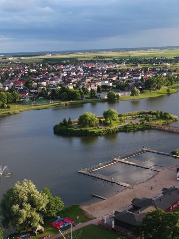 Magiczna Suwalszczyzna, kraina uformowana przez lodowiec. To w Suwałkach warto spędzić rekordowo długą Majówkę 2023 Magiczna Suwalszczyzna, kraina uformowana przez lodowiec. To w Suwałkach warto spędzić rekordowo długą Majówkę 2023