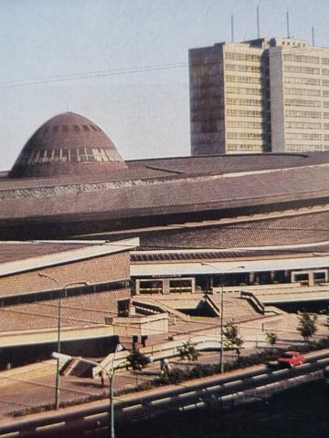 Katowice na przełomie lat 70. i 80. XX wieku Katowice na przełomie lat 70. i 80. XX wieku