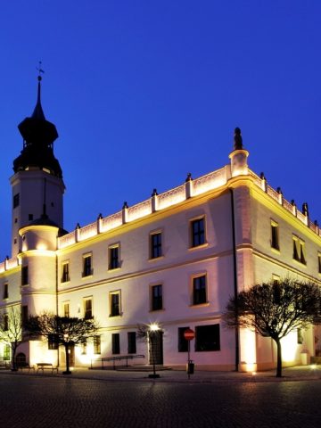Kościół nocą Kościół nocą