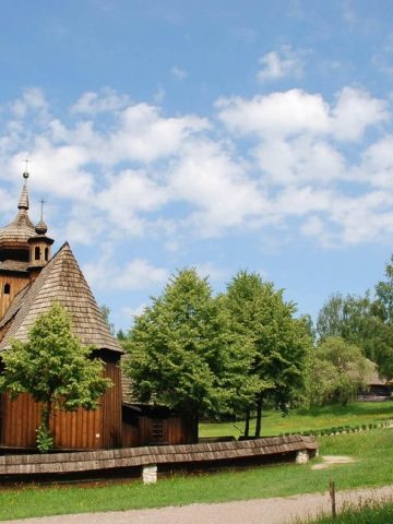 Muzeum Nadwiślański Park Etnograficzny w Wygiełzowie Muzeum Nadwiślański Park Etnograficzny w Wygiełzowie