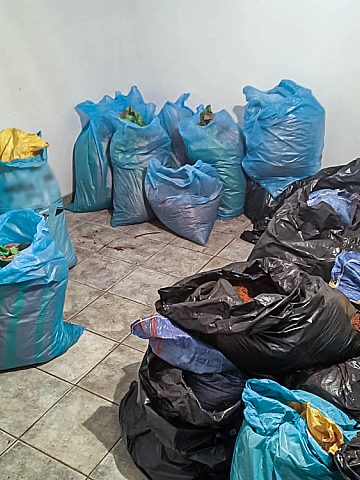 Nielegalna fabryka papierosów CBŚP 2 Nielegalna fabryka papierosów CBŚP 2