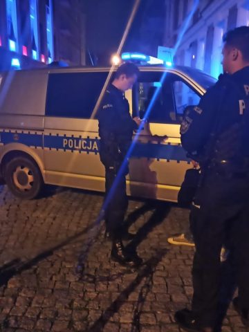 Patrol policji w centrum Katowic Patrol policji w centrum Katowic