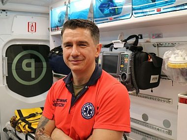 Żołnierze w karetkach Żołnierze w karetkach
