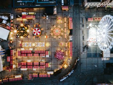 Jarmark Bożonarodzeniowy na Rynku w Katowicach robi wrażenie Jarmark, Katowice