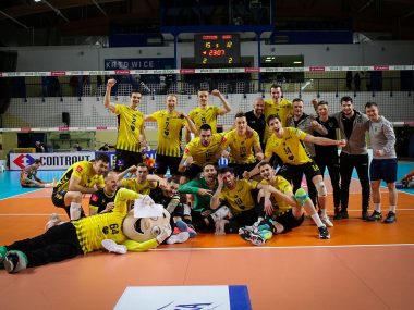 Siatkarze wciąż na granicy. Przed GKS-em nerwowe tygodnie 273001524 876752719862783 6297006024880544547 n