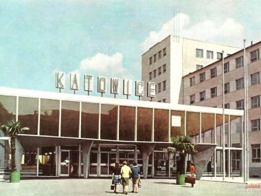 Palmy wróciły do Katowic. Ale Las Palmas mieliśmy już w PRL Katowice plac Oddziałów Młodzieży Powstańczej