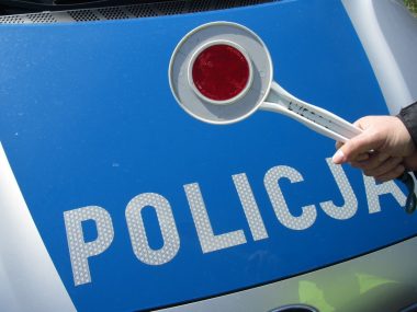Pijany kierowca został zatrzymany dzięki reakcji świadka Policja