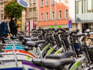 Stacja roweru miejskiego na katowickim Rynku Stacja roweru miejskiego na katowickim Rynku