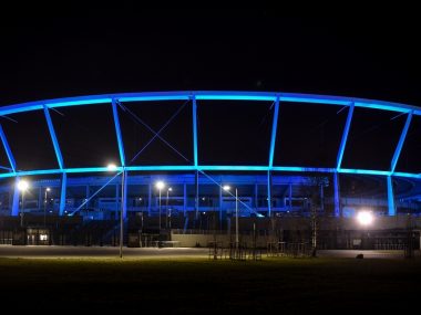 Dzisiaj Stadion Śląski rozświetli się na niebiesko. Sprawdź dlaczego Niebieski stadion sl