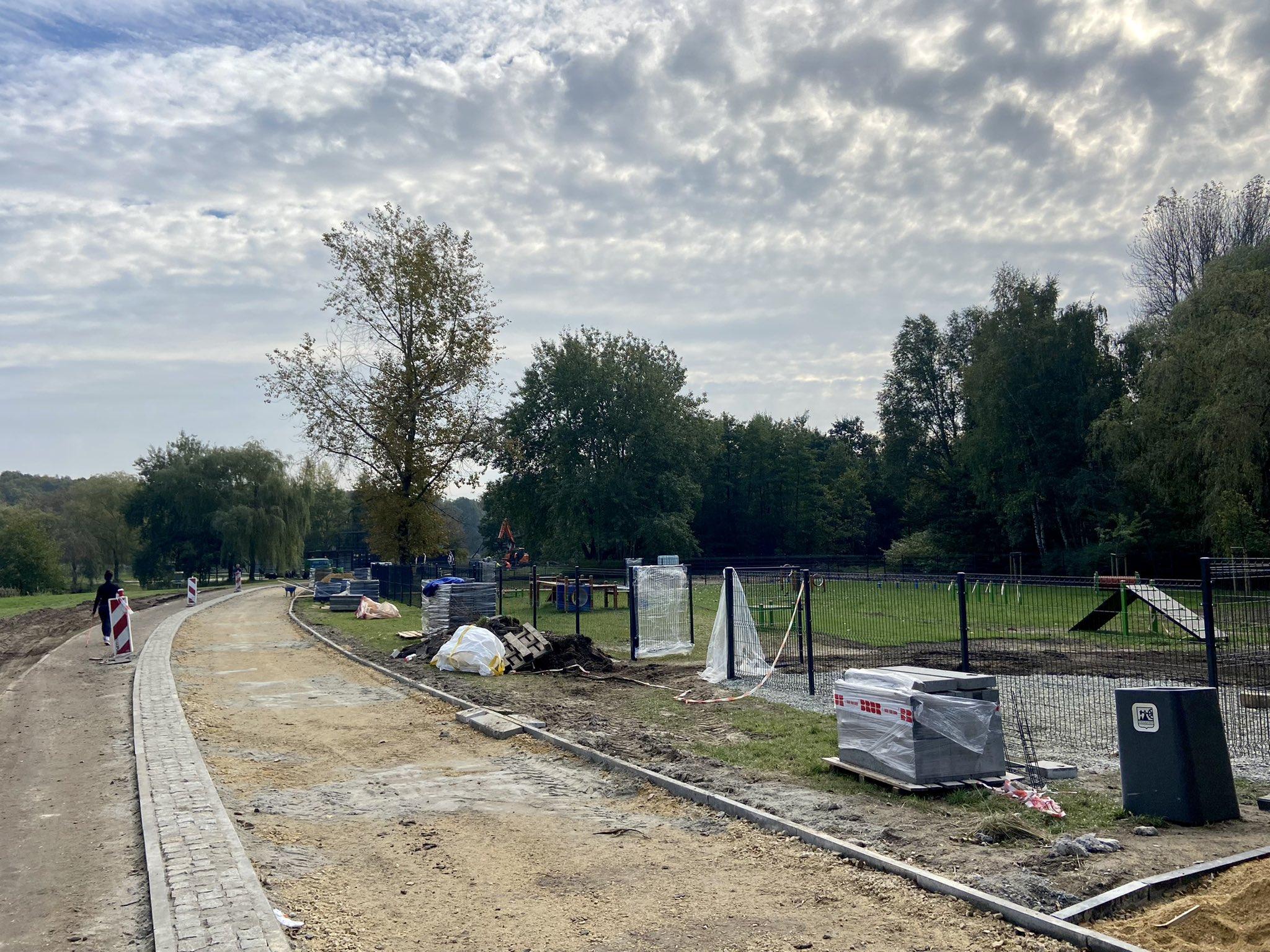 Droga rowerowa na Dolinie Trzech Stawów