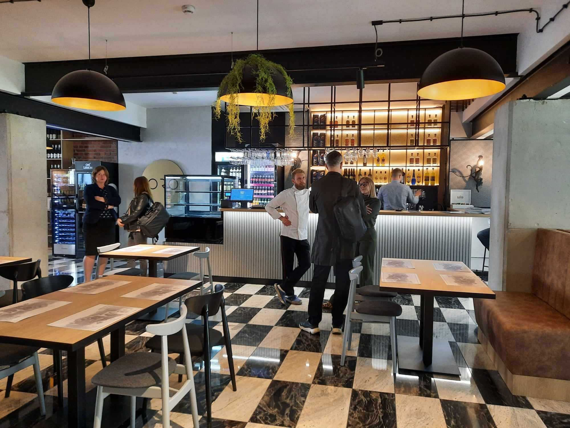 Oro restauracja katowice dworcowa 13