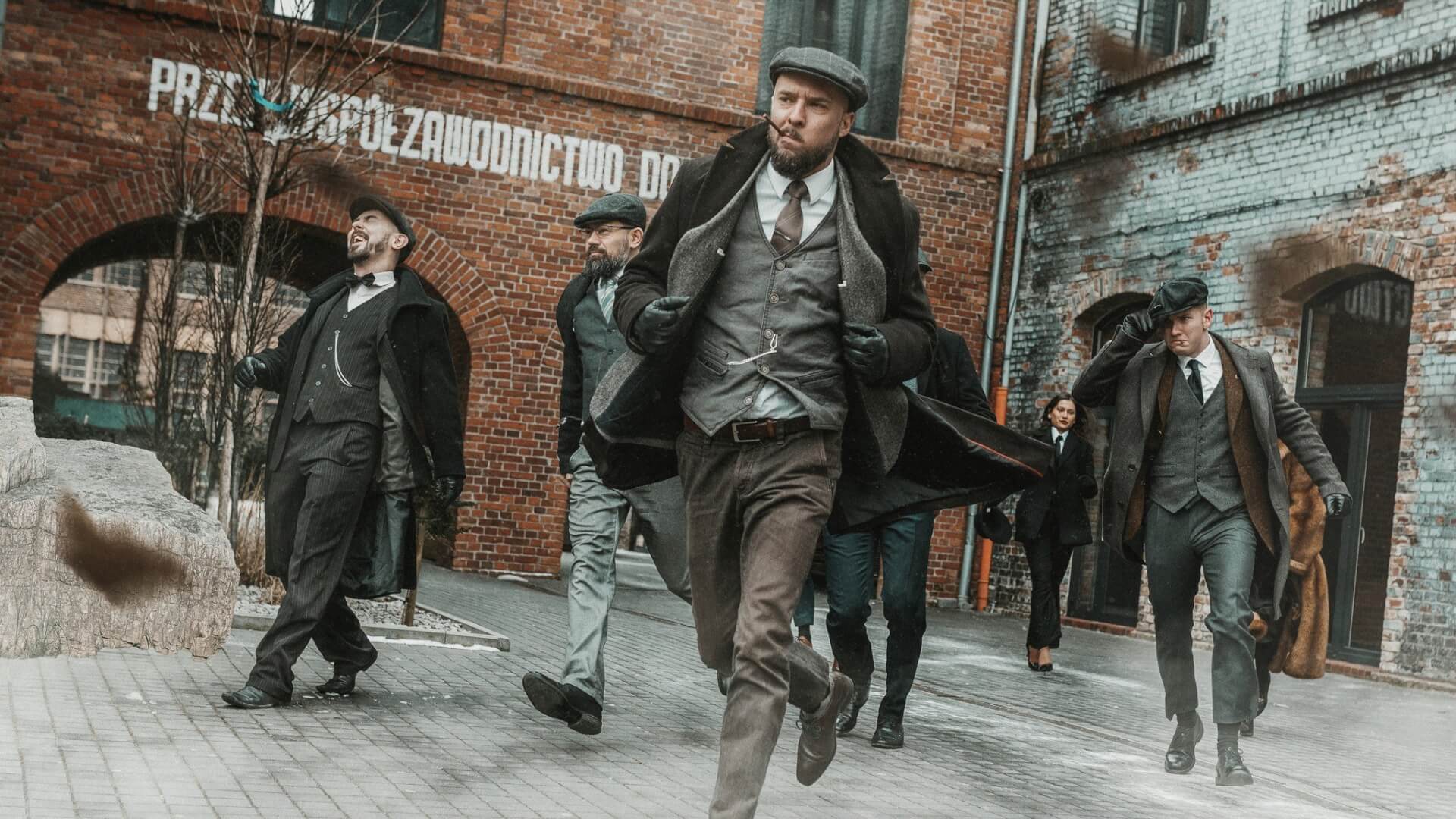 Peaky blinders po slasku fabryka porcelany 1 9