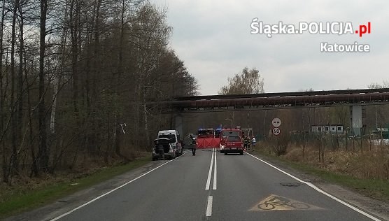 Wypadek pożar samochód Katowice Trzy Garby3