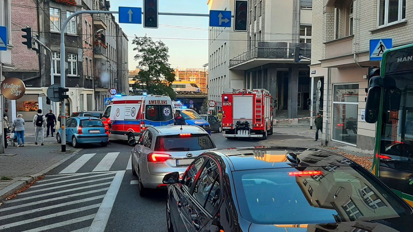 Służby ratunkowe pojawiły się błyskawicznie na miejscu wypadku na ulicy Francuskiej