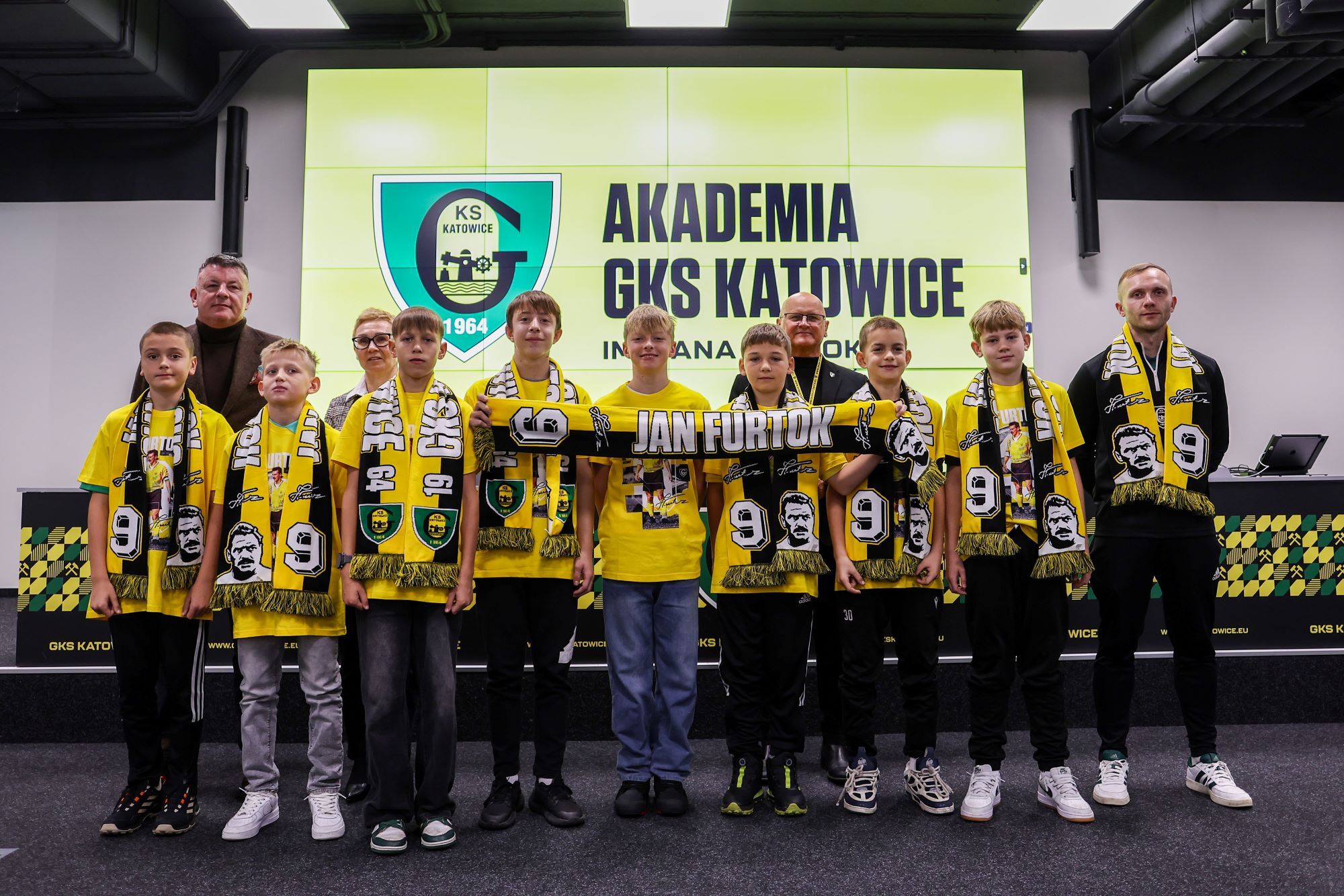 Akademia GKS Katowice przyjmuje imię Jana Furtoka, zmarłego przed rokiem legendarnego piłkarza Gieksy