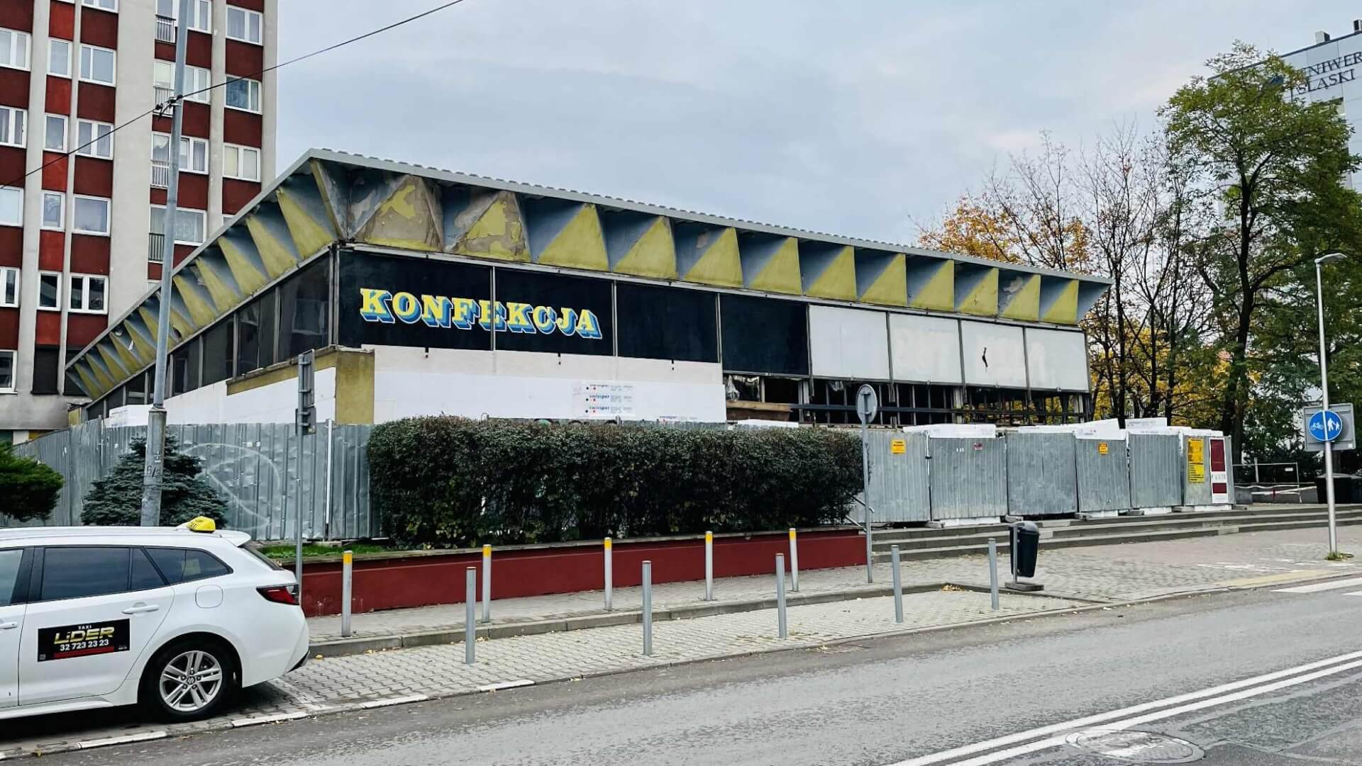 Biedronka Uniwersytecka Katowice remont