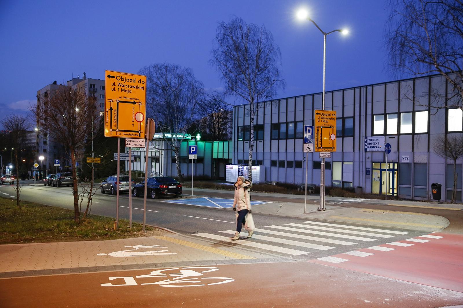 Doświetlone przejście przy ul Granicznej Katowice