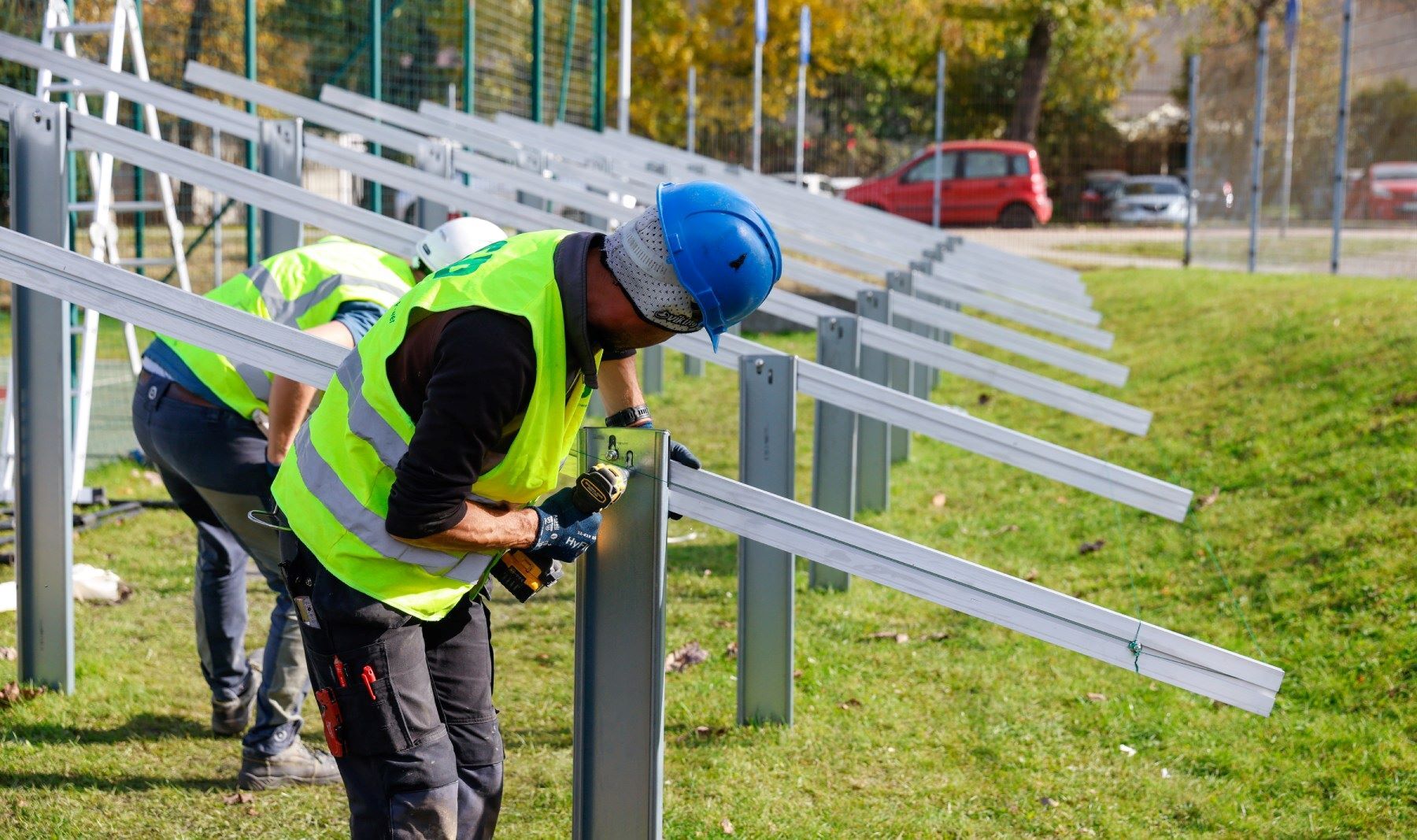 Montaż instalacji fotowoltaicznej przy OS Słowian, Katowice