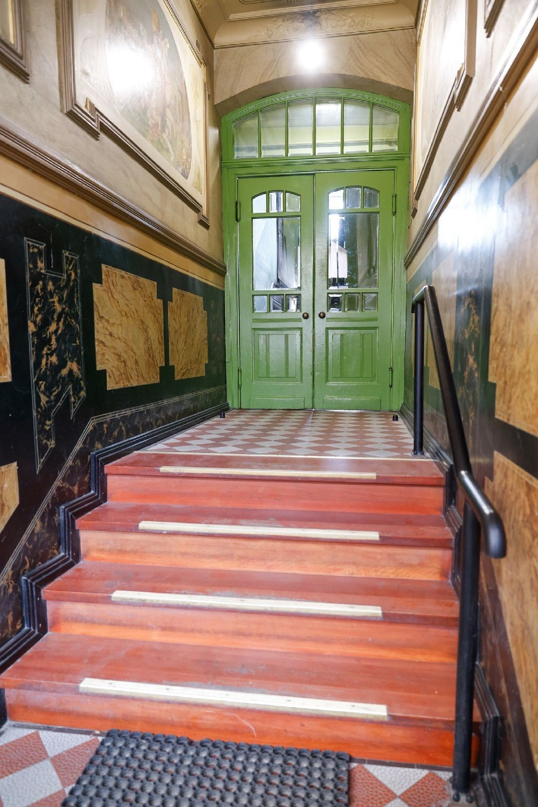 Kamienica przy ul. Bednorza 22