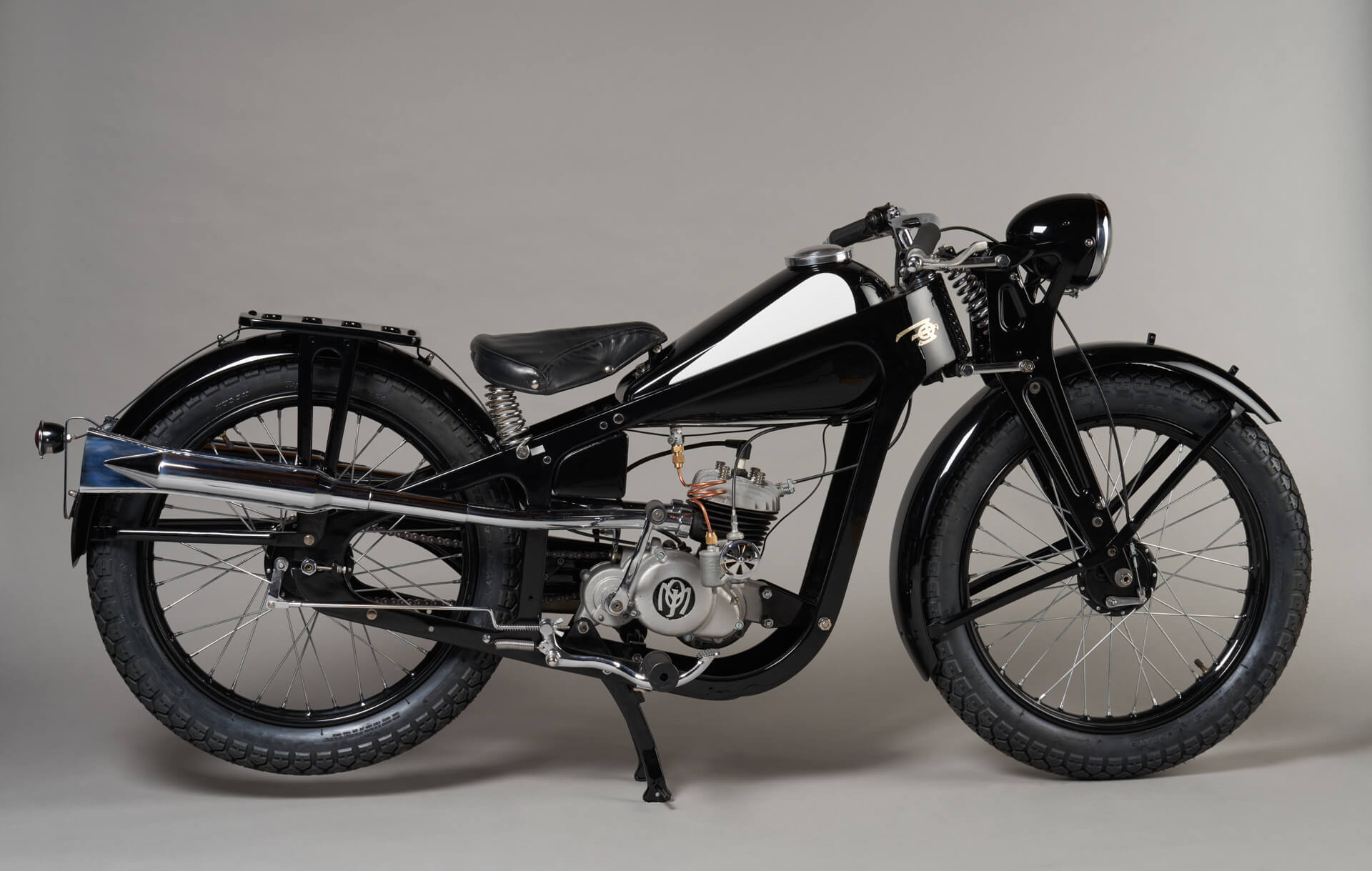 Motocykl MOJ 130 model 1938 1