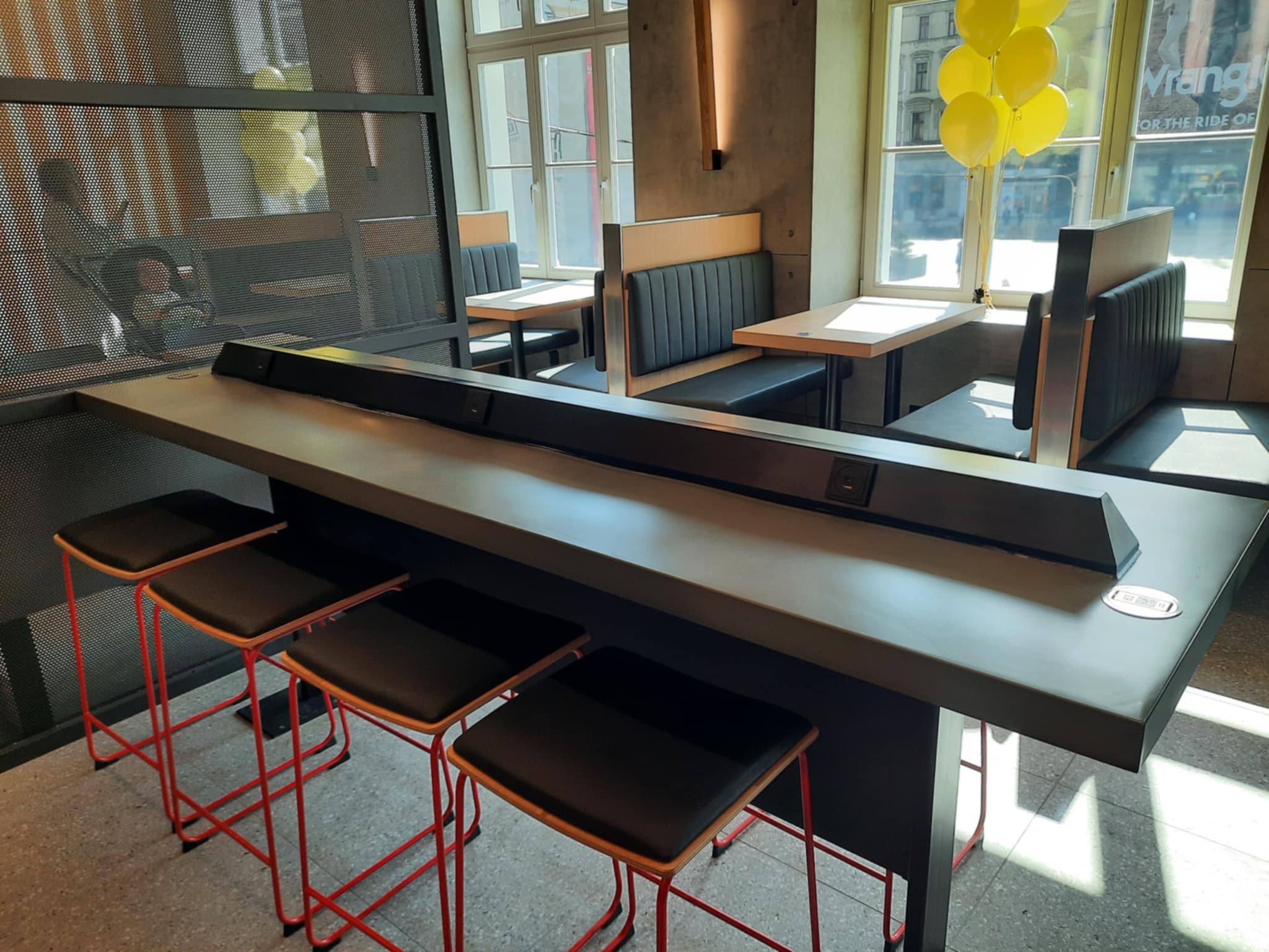 Nowy McDonalds w Katowicach