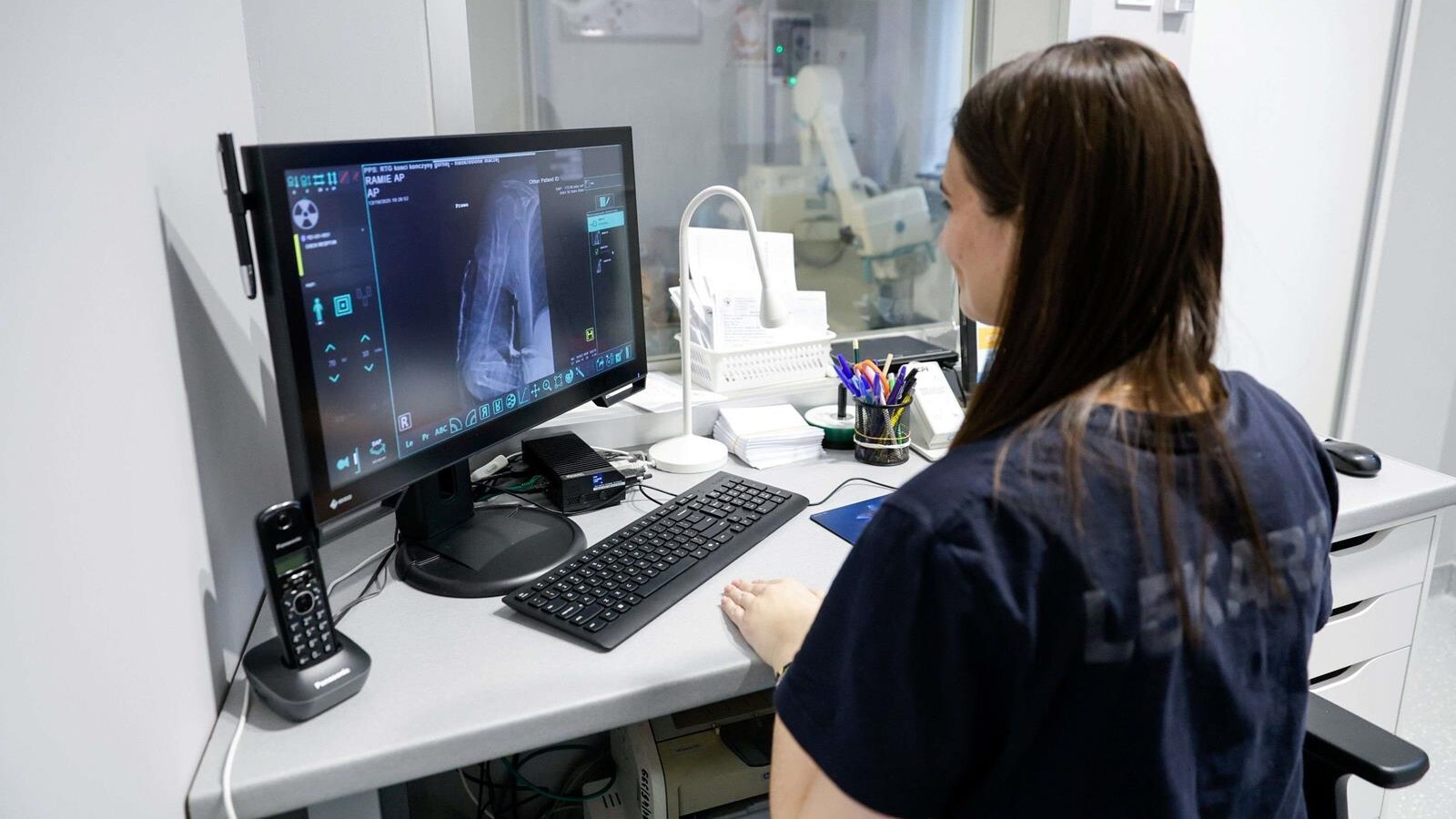 Katowice. Miejski szpital w Murckach ma nowy aparat do badań rentgenowskich. Pracownia RTG też przeszła remont