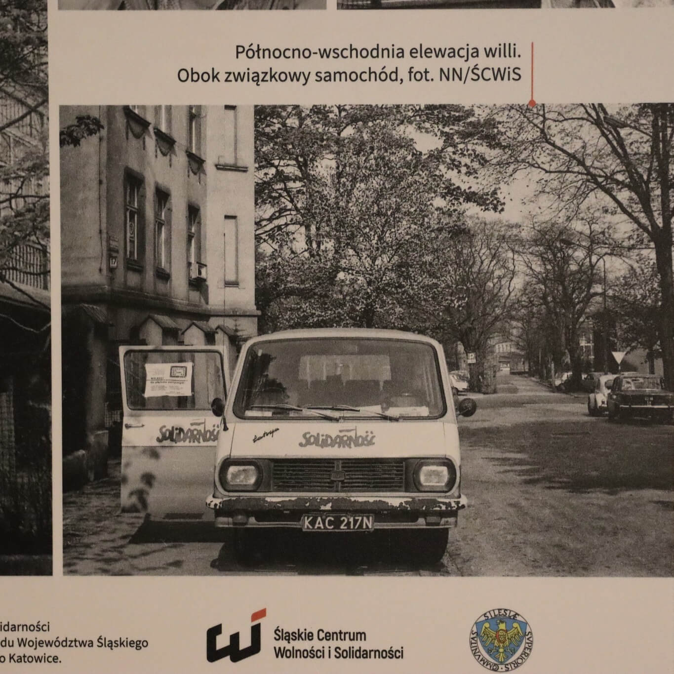 Odsłonięcie tablic pamiątkowych w Willi Kocura w Katowicach
