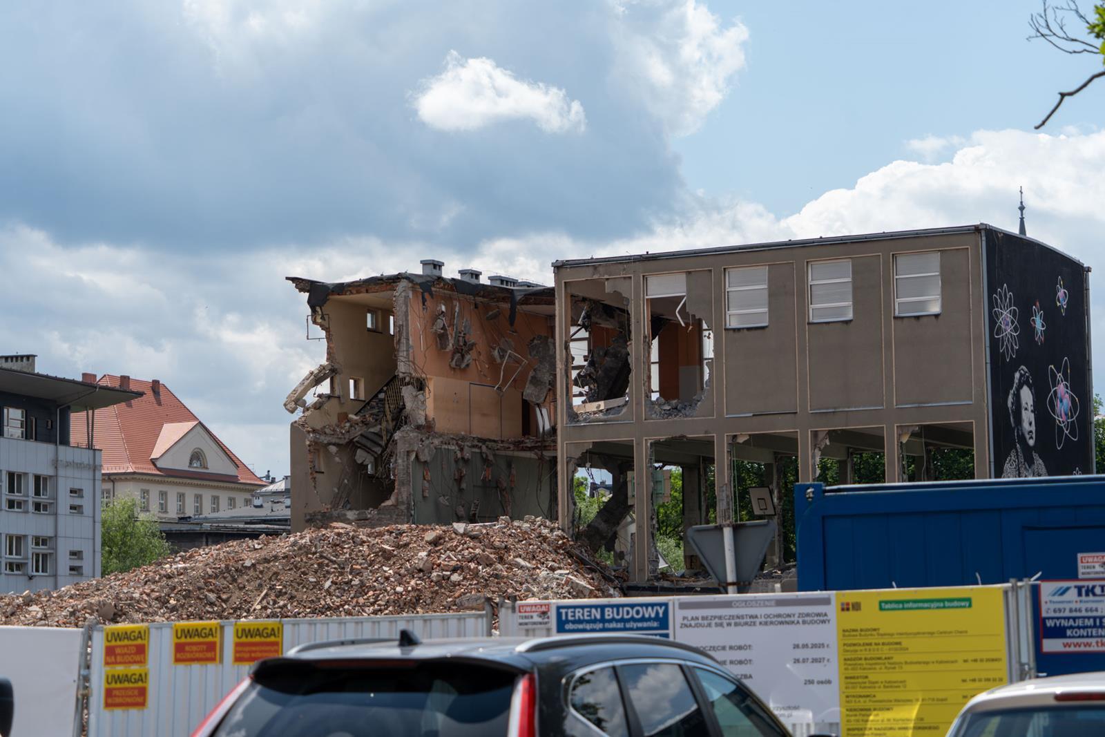 Rozbiorka budynku US Katowice Moniuszki 11 Copy