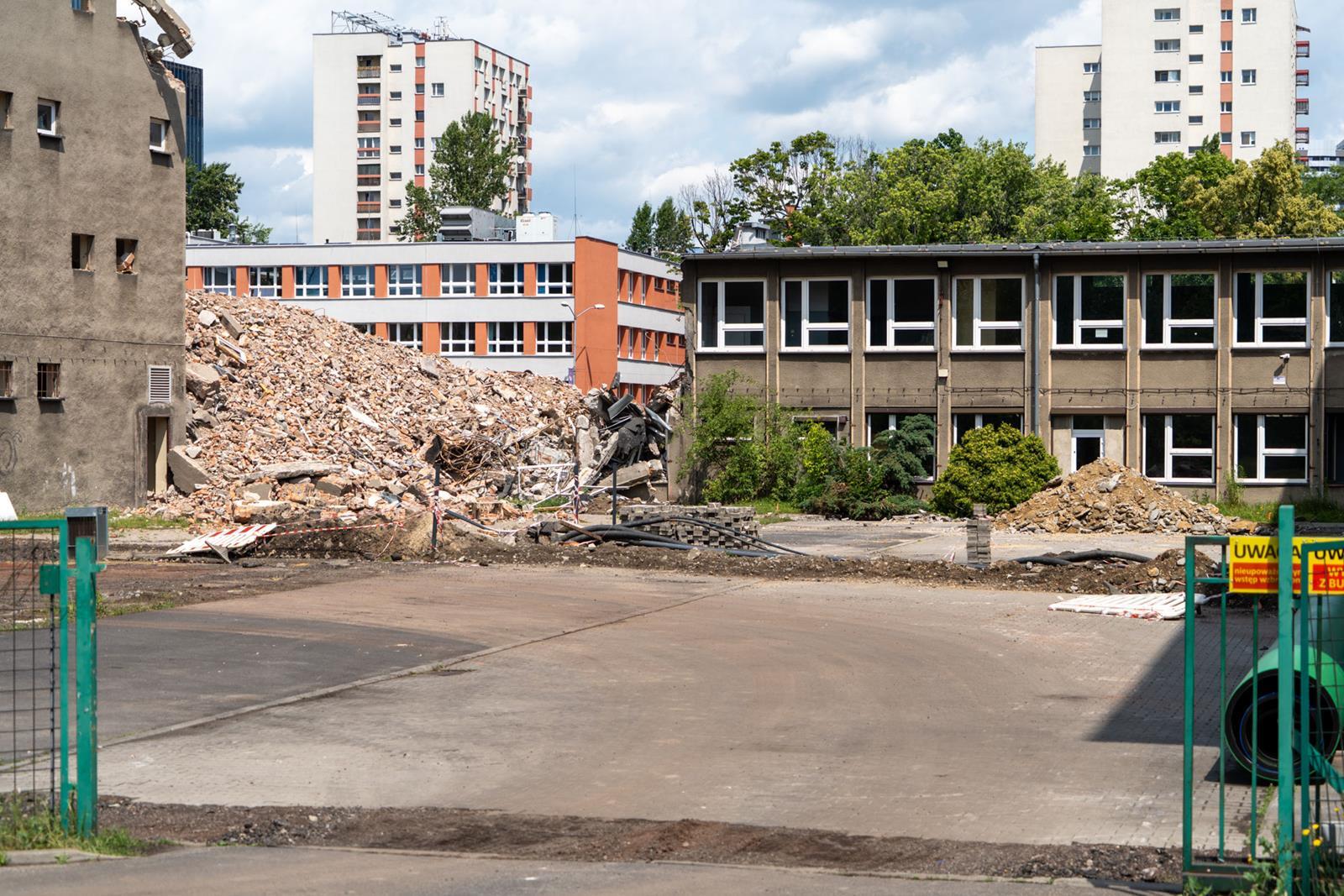 Rozbiorka budynku US Katowice Moniuszki 18 Copy