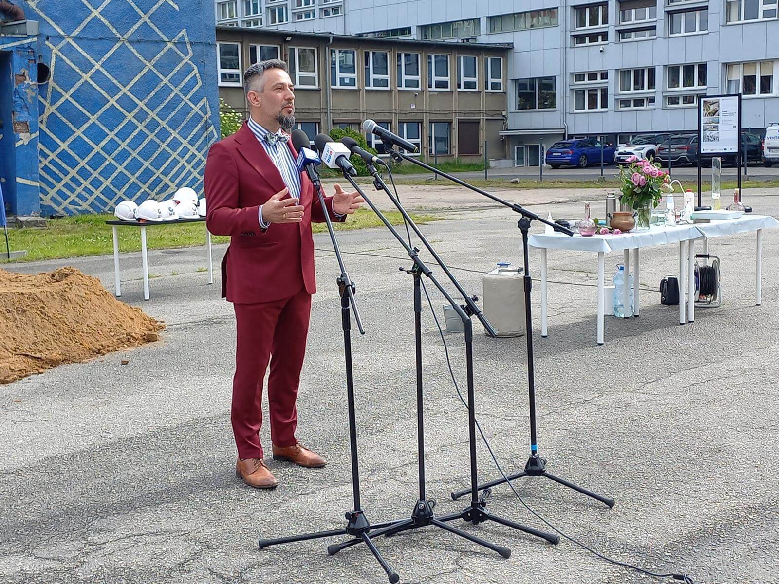 Slaskie Interdyscyplinarne Centrum Chemii Katowice 06
